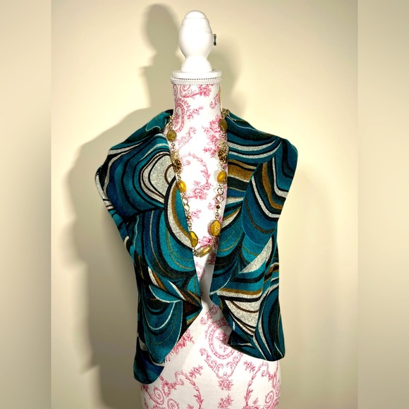 Green modern printed vest size Small - Picture 1 of 7